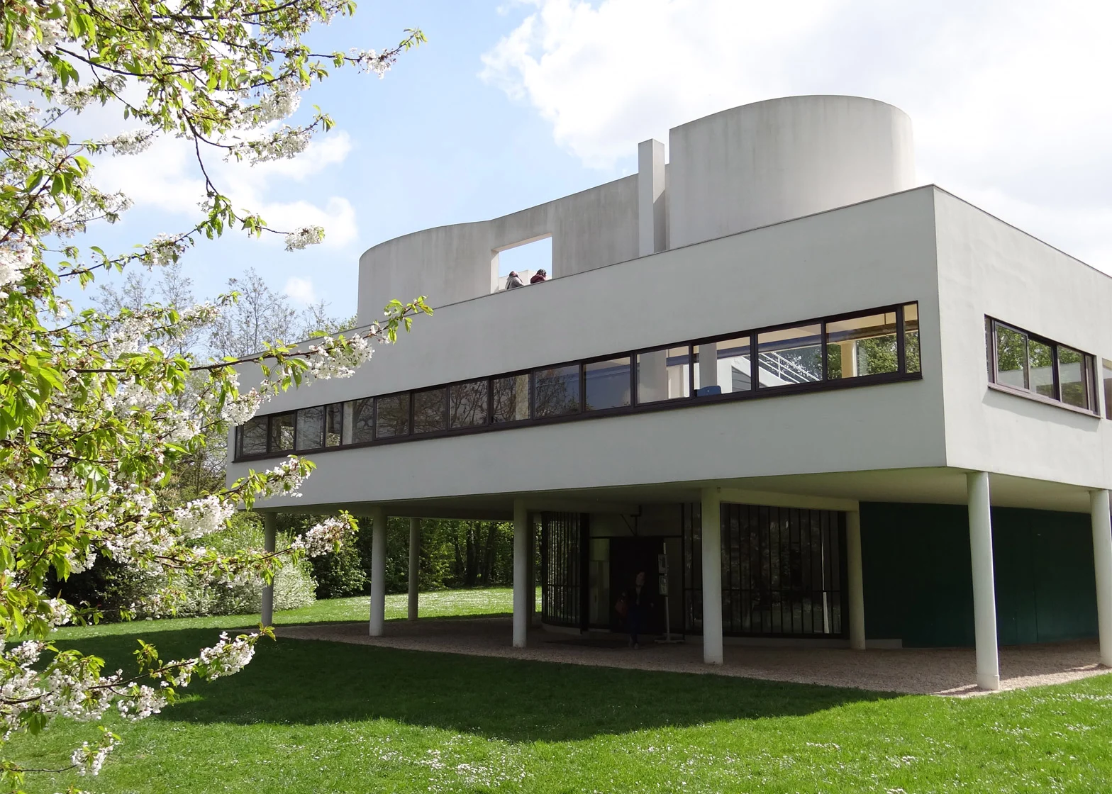 Villa Savoye By Le Corbusier (1929)